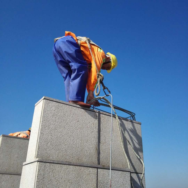 外墻高空清潔方式方法 外墻高空清潔注意事項 外墻高空清潔方式方法 外墻高空清潔注意事項